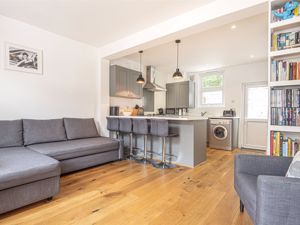 Kitchen-Living Room pic2- click for photo gallery